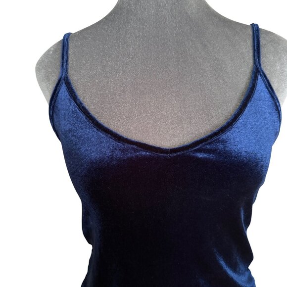 Forever 21 Womens Navy Blue Velvet Camisole Tank Top Medium - Picture 2 of 5